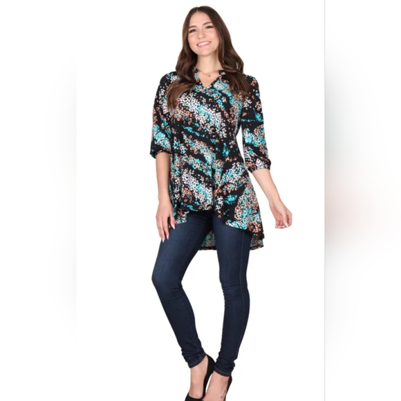 lildy Tops - Lildy floral blouse tunic, size L XL, great condition, Hi Lo